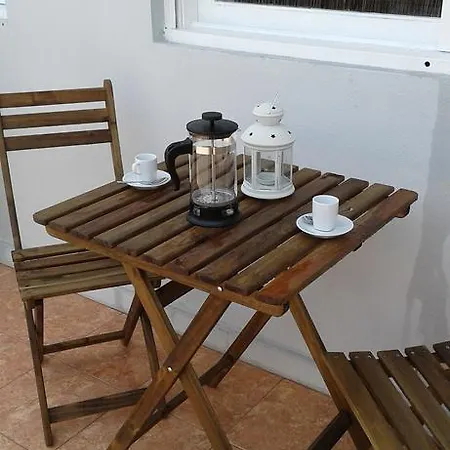 Shafa Guest house *